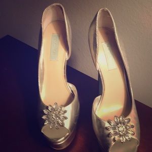 BetseyJohnson used once is like new.